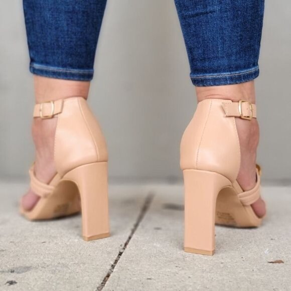 Women's Nude Gold Chain Chunky Heels - Picture 5 of 5